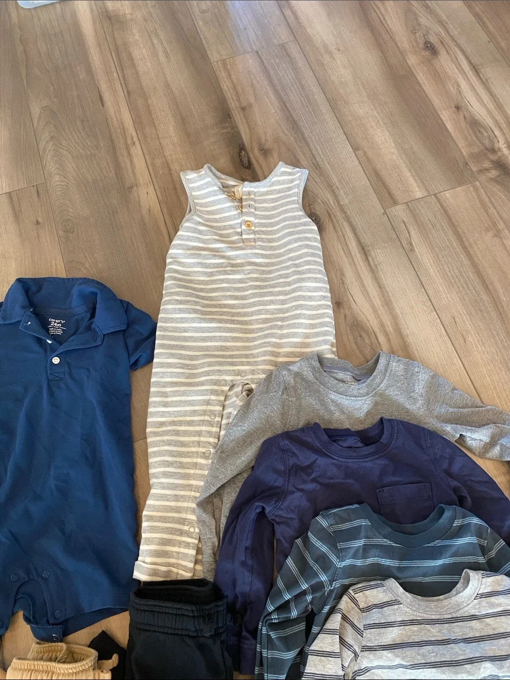 Lot of carters clothes 18-24 months.